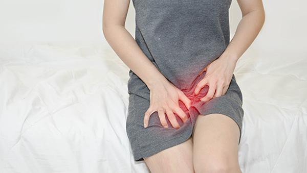 Bị viêm âm đạo, viêm cổ tử cung có nên dùng gel phụ khoa không?
